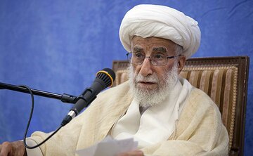 آیت‌الله جنتی: تحت تاثیر هیچ جریانی قرار نمی گیریم

