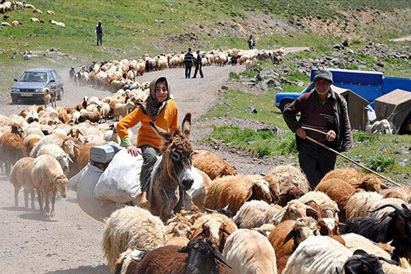 بهره‌برداری از ٢٣۴ کیلومتر ایل‌راه‌های عشایری در آذربایجان‌غربی 