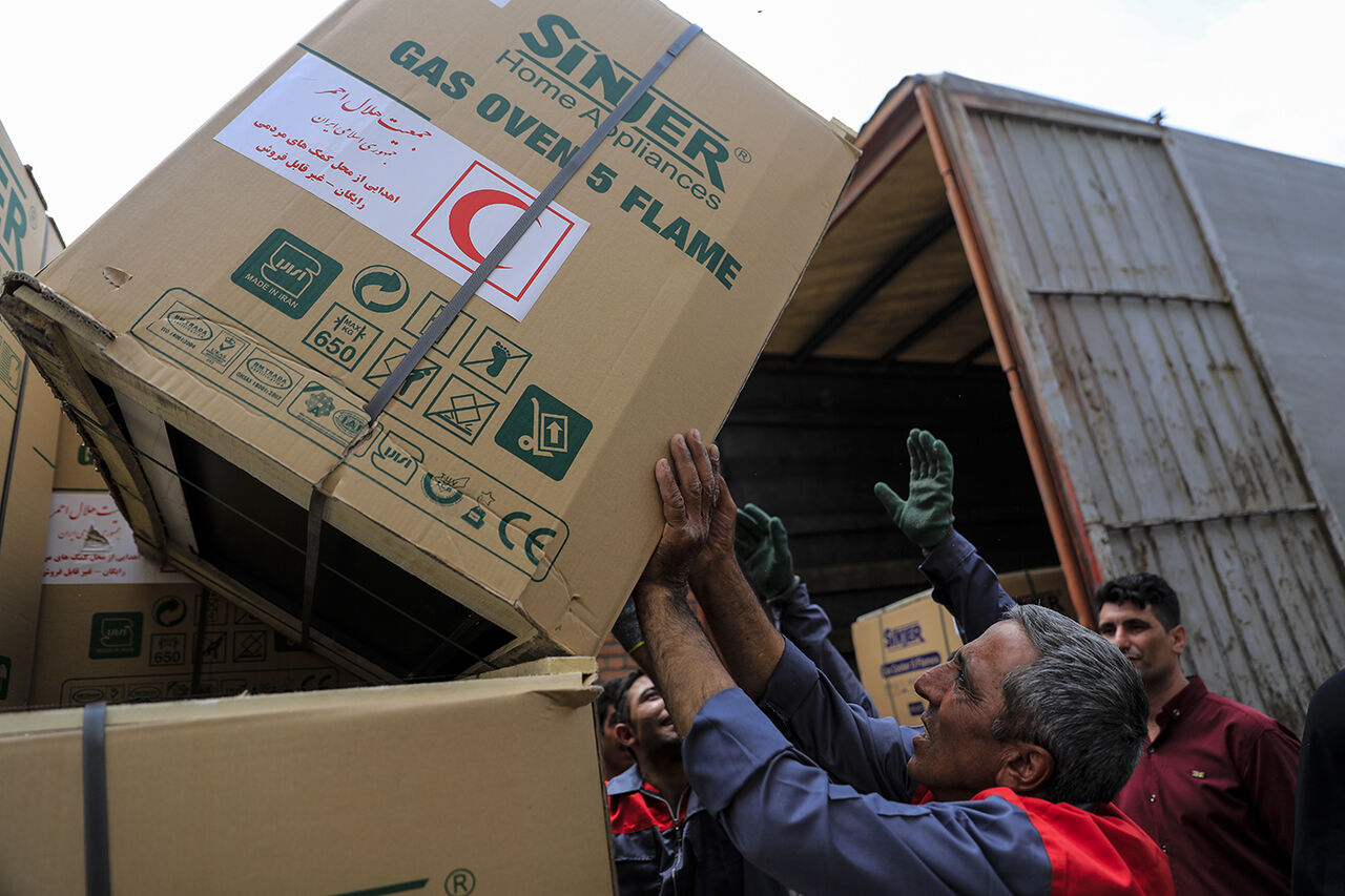 ۱۵۲ بسته لوازم خانگی ویژه سیل‌زدگان سیستان و بلوچستان در هفته دولت توزیع می‌شود