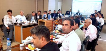 نشست تشکل های کارگری ،کارفرمایی و بازنشستگی استان بوشهر