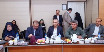 نشست تشکل های کارگری ،کارفرمایی و بازنشستگی استان بوشهر