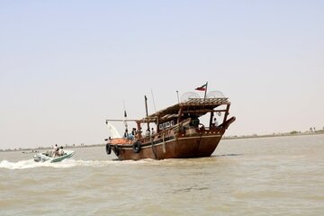 ۱۰۰ هزار لیتر سوخت قاچاق توسط دریابانان خوزستان کشف شد