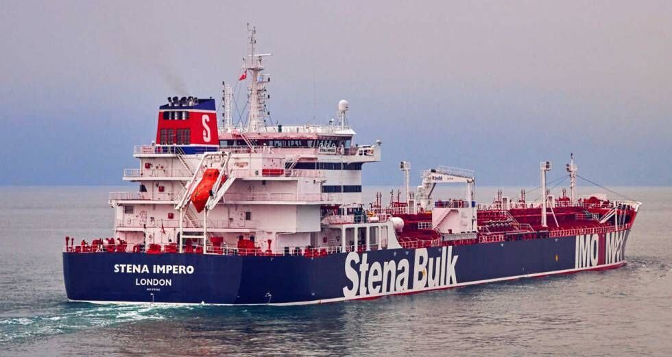 23 crew members of UK tanker to remain on board for safety 