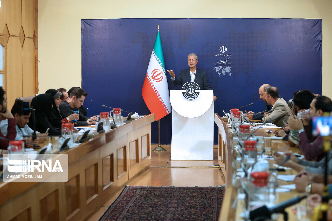 المتحدث باسم الحكومة: إحتجاز ناقلة النفط البريطانية كان إجراء قانونيا صائبا
المتحدث باسم الحكومة: إحتجاز ناقلة النفط البريطانية كان إجراء قانونيا صائبا