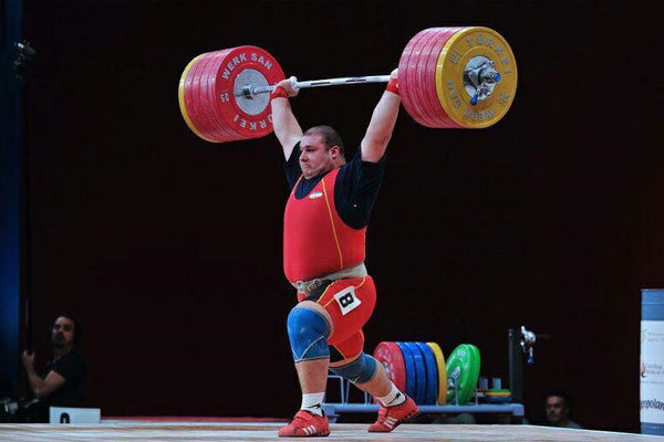 مولایی: فدراسیون وزنه‌برداری از هم اکنون به دنبال موفقیت در المپیک لس‌آنجلس است