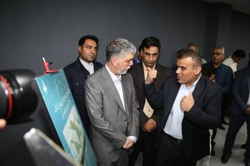 نگارخانه بندرلنگه با حضور وزیر فرهنگ و ارشاد اسلامی به بهره‌برداری رسید