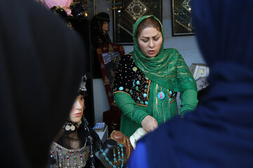 جشنواره و نمایشگاه مد و لباس کُردی