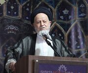 امام جمعه سمنان: تحریم‌ها نشانه ضعف آمریکایی‌ها است