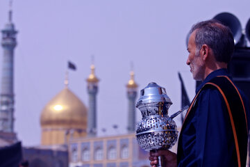 عزاداری خادمان حرم حضرت معصومه (س) در سالروز شهادت جواد الائمه (ع)