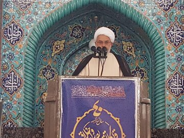 امام جمعه موقت شاهرود: مراقبت از فضای فرهنگی کشور ضروری است