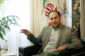 ایرنا - تهران - نادر ثناگو مطلق مدیر عامل فرودگاه پیام روز شنبه با سیدضیاء هاشمی مدیرعامل ایرنا دیدار و گفتگو کرد،‌‌ وی سپس از بخش های مختلف ایرنا بازدید کرد.