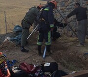 آتش نشانان سنندجی زن ۴۲ ساله را از درون چاه نجات دادند