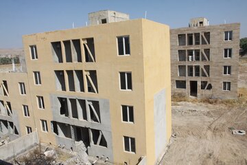 روند ساخت و ساز پروژه 300 واحدی مسکن مهر قصرشیرین