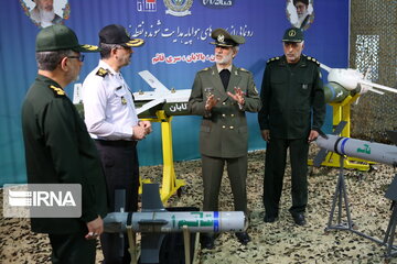 Iran unveils new smart bombs