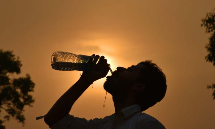 گرمازدگی بیماری شایع و خطرناک فصل تابستان و لزوم پیشگیری از آن