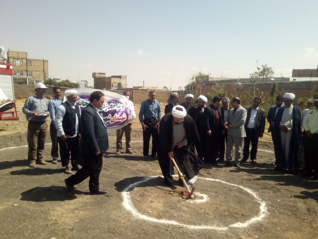 ساخت کتابخانه عمومی شهر فرهاد گرد آغاز شد ساخت کتابخانه عمومی شهر فرهاد گرد آغاز شد