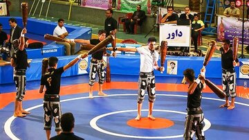 پیکارهای ورزش باستانی قهرمانی کشور در یزد آغاز شد