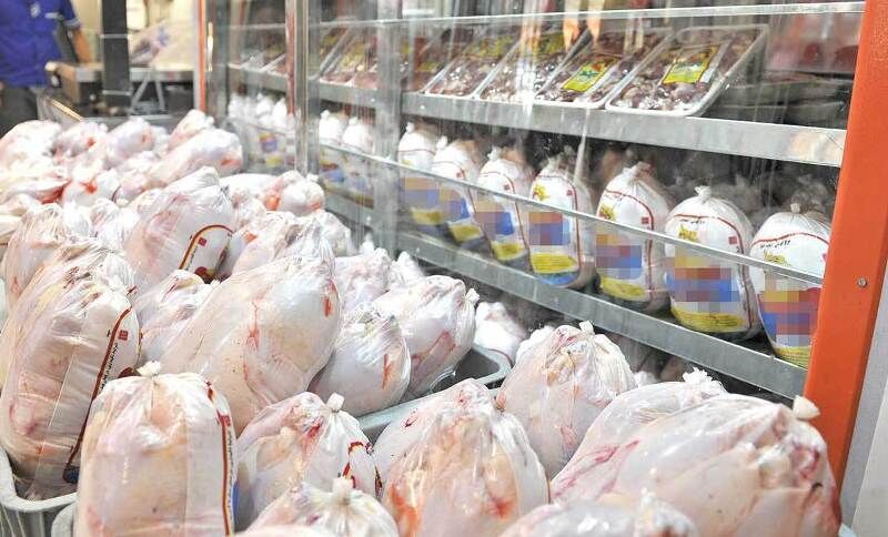 عرضه گوشت مرغ بالاتر از قیمت مصوب تنظیم بازار در یزد ممنوع است 