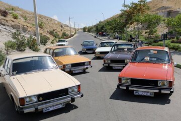 همایش خودروهای کلاسیک و اسپورت در تبریز ‎