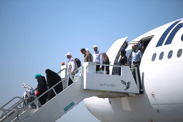 مدیر عملیات حج ۱۴۰۳: ۱۷ هزار حاجی با پروازهای ترانزیتی به کشور باز می‌گردند