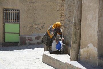 حضور استاندار در روستاهای شهرستانهای خوسف