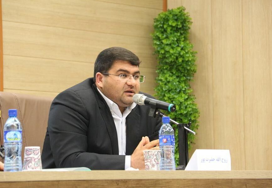 حضرتپور عضو کمیسیون امنیت ملی مجلس شد
حضرتپور عضو کمیسیون امنیت ملی مجلس شد