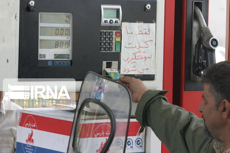 بحث سهمیه بندی یا افزایش قیمت بنزین مطرح نیست بحث سهمیه بندی یا افزایش قیمت بنزین مطرح نیست