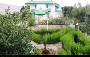 "Kushk" tourism and recreation island in Iran's Andika County