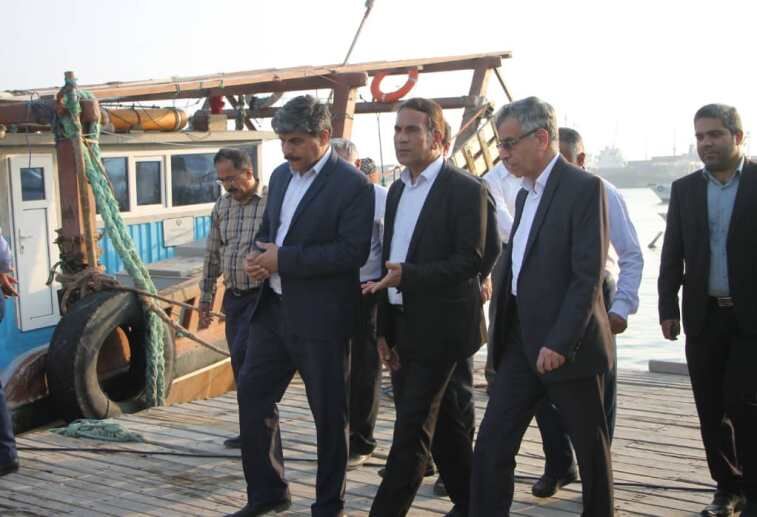 اسکله صیادی  گناوه نیاز به بهسازی  دارد  