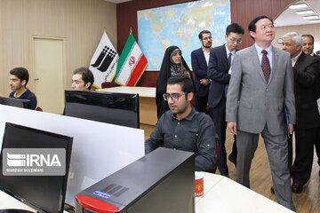 IRNA website inaugurates Chinese page