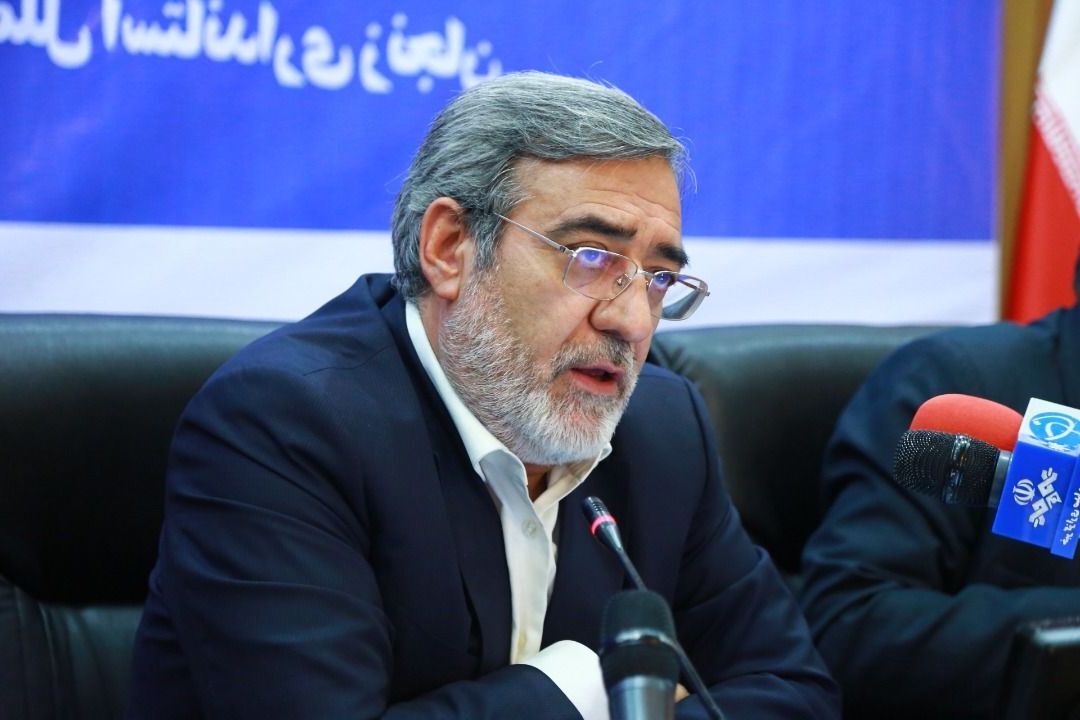 وزیر کشور:باید به نسخه بی بدیل اقتصاد مقاومتی عمل شود وزیر کشور:باید به نسخه بی بدیل اقتصاد مقاومتی عمل شود