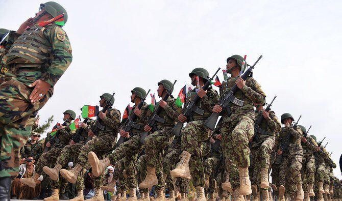 بیش از ۷۲ هزار نظامی امنیت انتخابات افغانستان را برعهده دارند