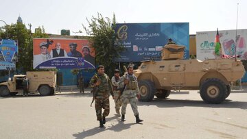 انفجار عامل انتحاری طالبان در قندوز افغانستان ۱۰ نفر را کشت