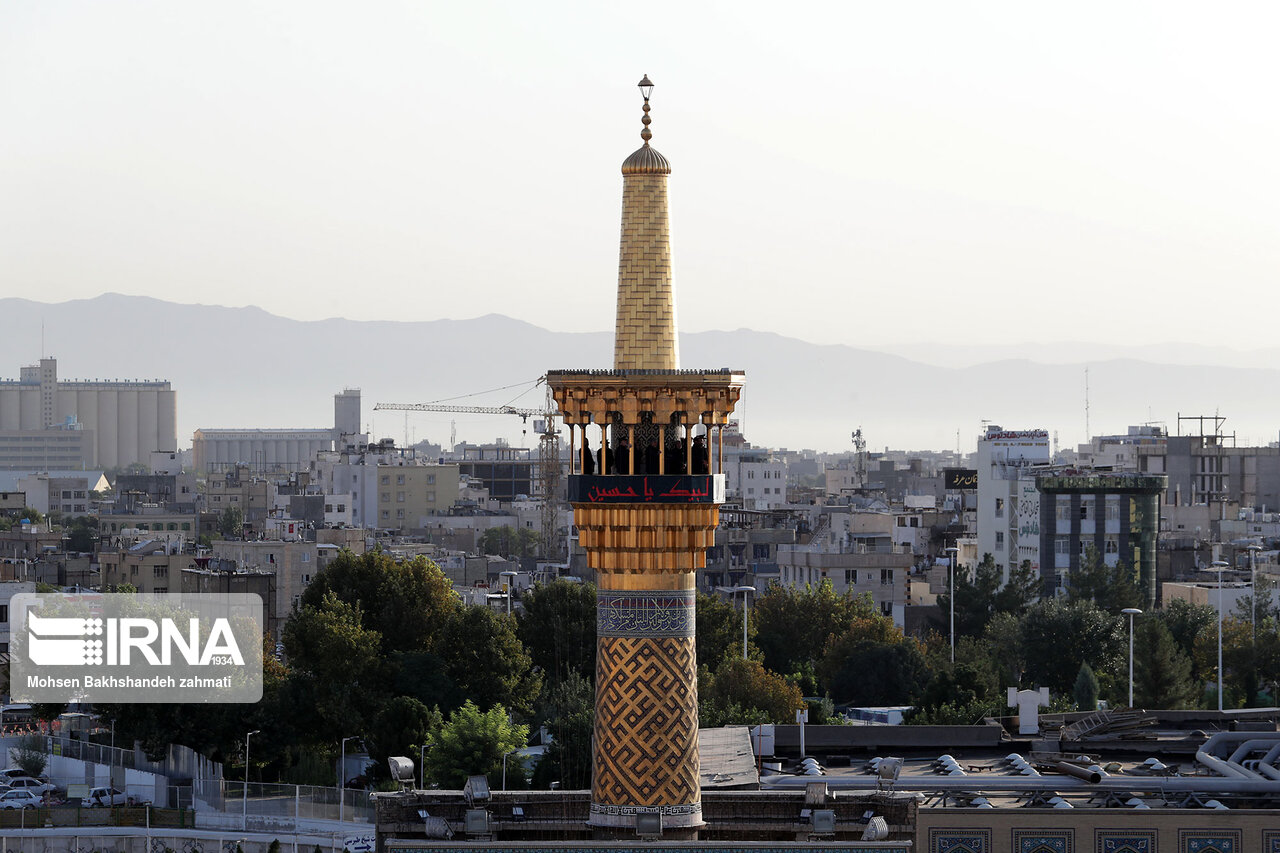 هكذا يستقبل حرم الامام الرضا (ع) شهر محرم الحرام هكذا يستقبل حرم الامام الرضا (ع) شهر محرم الحرام