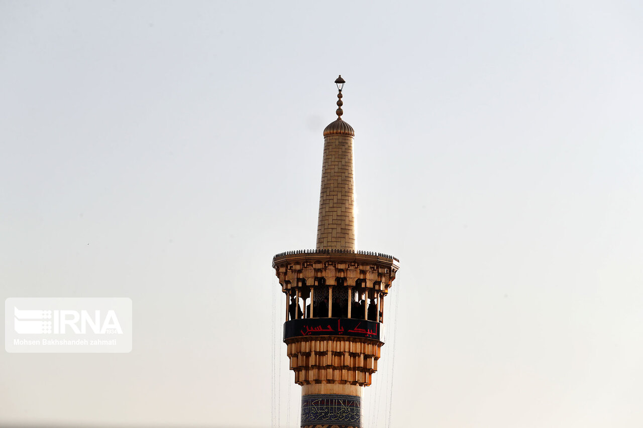 هكذا يستقبل حرم الامام الرضا (ع) شهر محرم الحرام هكذا يستقبل حرم الامام الرضا (ع) شهر محرم الحرام