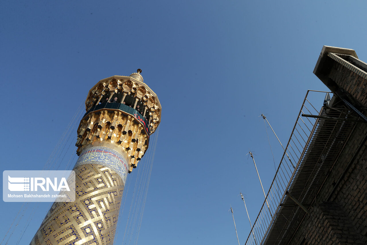 هكذا يستقبل حرم الامام الرضا (ع) شهر محرم الحرام هكذا يستقبل حرم الامام الرضا (ع) شهر محرم الحرام