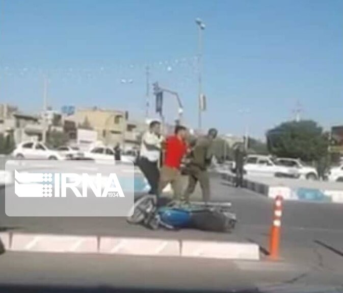 پلیس، کتک‌کاری با موتورسوار در صدرای شیراز را تکذیب کرد