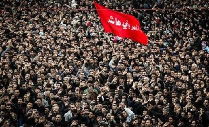 حضور مردم در عزاداریها فارغ از نگرش های سیاسی است حضور مردم در عزاداریها فارغ از نگرش های سیاسی است