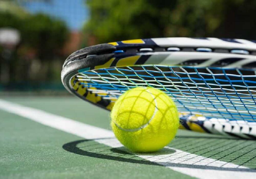 ۴۰۰ ورزشکار در هیات تنیس کرمانشاه فعالیت می‌کنند