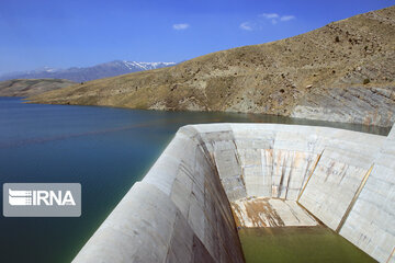 حجم ذخیره آب در سد تهم زنجان ۵۵ درصد کاهش یافت