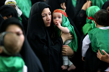 برگزاری همایش شیرخوارگان حسینی در مسجد جمکران قم