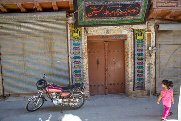 بازار کرمانشاه در روزهای سوگواری محرم