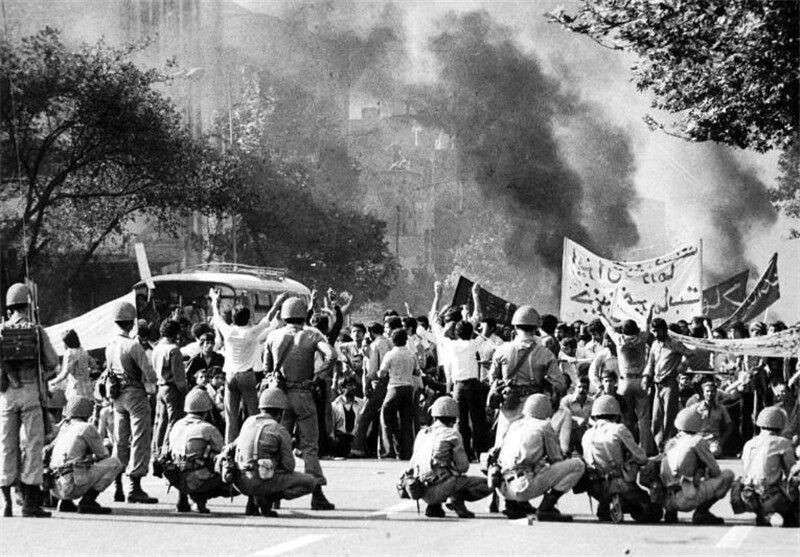„Schwarzer Freitag“ in Teheran - Ein Ereignis, das den Sturz des Schah-Regimes beschleunigte
