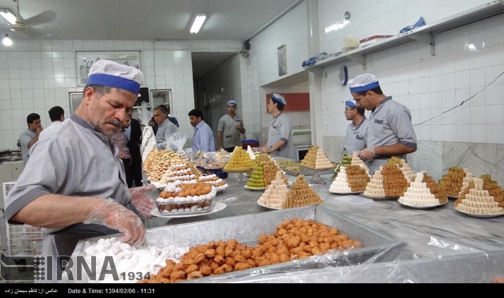 تدوین استاندارد ملی صنایع دستی و محصولات سنتی یزد ضروری است