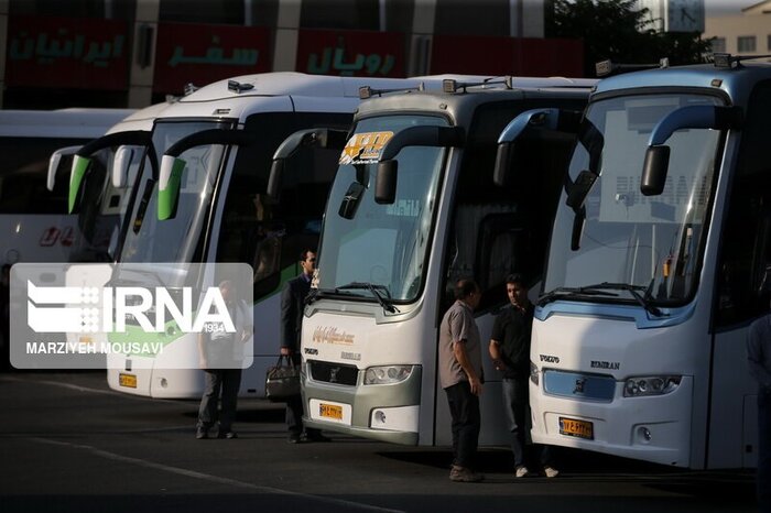 زوار اربعین در کرمانشاه با ۲۰۰ دستگاه اتوبوس جابجا می‌شوند