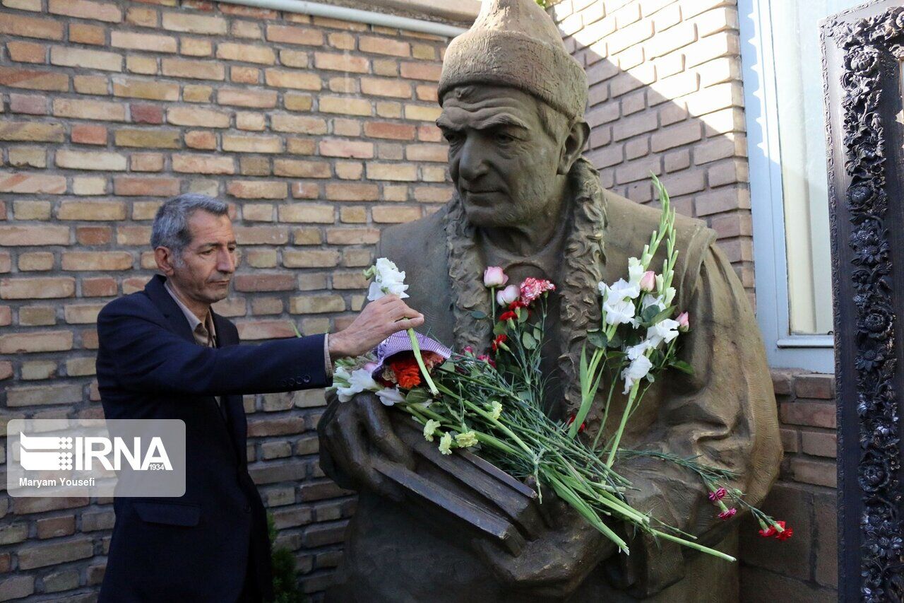 Shahriar commemorated in Tabriz