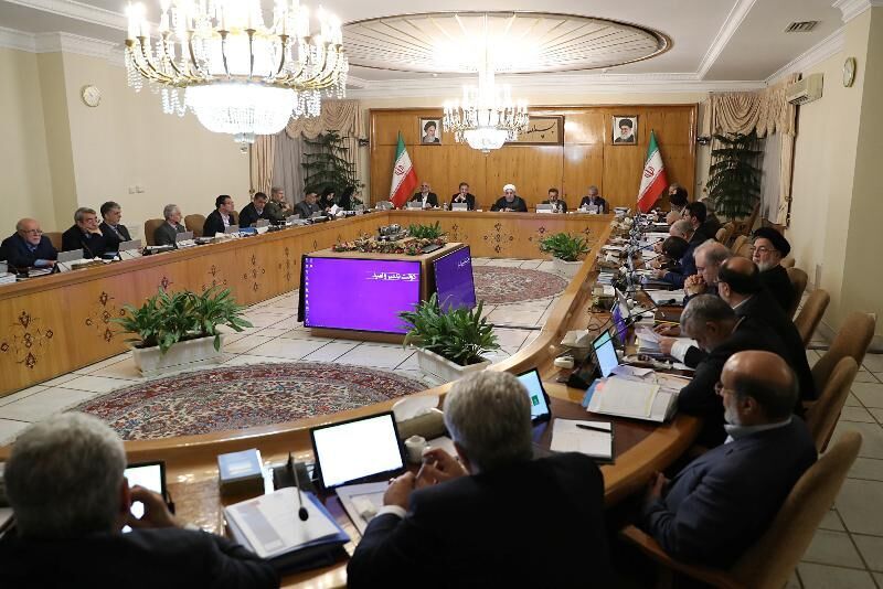 Рухани сообщил о начале банковских отношений между Ираном и Россией Рухани сообщил о начале банковских отношений между Ираном и Россией