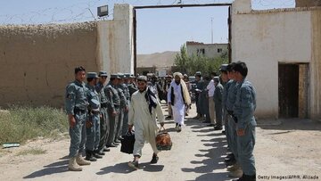آزادی زندانیان طالبان با هدف تسهیل صلح 