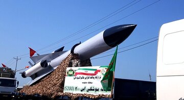 Iran marks Sacred Defense Week with massive military parades