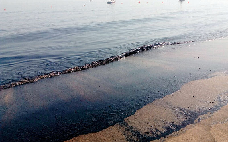 آلودگی نفتی جنوب جزیره خارگ پاک‌سازی شد